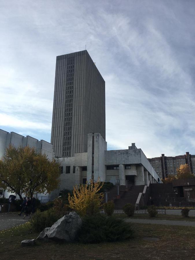 Kyivpasservis Hotel Exteriör bild