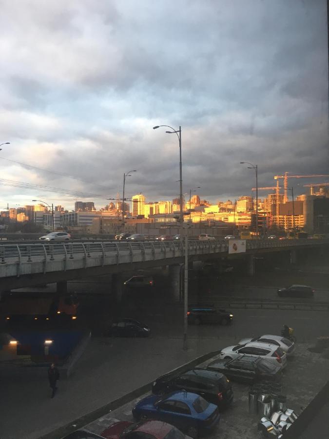 Kyivpasservis Hotel Exteriör bild